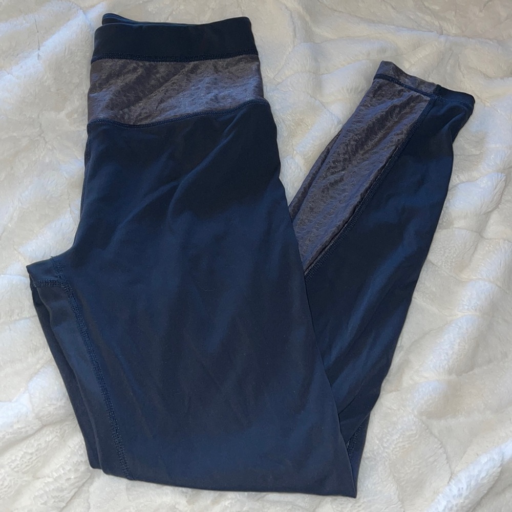 Curves n combatboots leggings